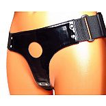 <strong>Трусики черные лаковые для страпона 52002ars</strong> <br />
Трусики для страпона черного цвета, изготовлены блестящего лакового материала. <div class="charTableblock"><div><span>Цвет</span>: черный</div><div><span>Особенности</span>: трусики; harness</div></div> Трусики черные лаковые для страпона 52002ars
Трусики для страпона черного цвета, изготовлены блестящего лакового материала.