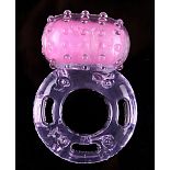 <strong>Розовое виброкольцо с пупырышками</strong> <br />
Эрекционное кольцо с вибрацией. <div class="charTableblock"><div><span>Материал</span>: ПВХ (PVC)</div></div> Розовое виброкольцо с пупырышками
Эрекционное кольцо с вибрацией.