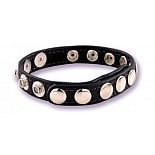 <strong>Черное кольцо на пенис REDS 2000-08 BX DJ</strong> <br />
Кожаное кольцо с блестящими металлическими кнопками и просто бесконечным количеством Размеров. <div class="charTableblock"> </div> Черное кольцо на пенис REDS 2000-08 BX DJ
Кожаное кольцо с блестящими металлическими кнопками и просто бесконечным количеством Размеров.