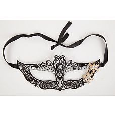 <strong>Маска пленительная тайна со стразами 47318-MM, Черный</strong> <br />
Кружевная маска в венецианском стиле с многочисленными узорами, стразами и цветочками.<div class="charTableblock"> </div> Маска пленительная тайна со стразами 47318-MM, Черный
Кружевная маска в венецианском стиле с многочисленными узорами, стразами и цветочками.