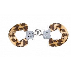 <strong>Наручники Furry Fun Cuffs, "рысь"</strong> <br />
Металлические наручники, покрытые искусственным мехом расцветки "рысь".<div class="charTableblock"><div><span>Материал</span>: металл</div><div><span>Цвет</span>: другой</div><div><span>Производитель</span>: Toy Joy, Голландия</div></div> Наручники Furry Fun Cuffs, "рысь"
Металлические наручники, покрытые искусственным мехом расцветки "рысь".