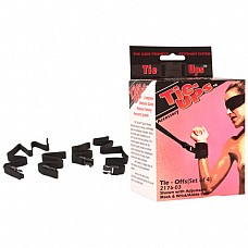 <strong>Универсальные стропы TIE-UPS 2176-03 BX DJ</strong> <br />
Черные стропы на пластиковых карабинах.<div class="charTableblock"> </div> Универсальные стропы TIE-UPS 2176-03 BX DJ
Черные стропы на пластиковых карабинах.