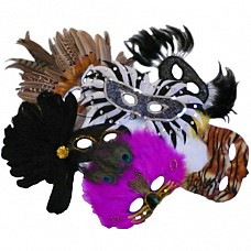 <strong>Карнавальная маска с перьями 6350 EM</strong> <br />
Карнавальные маски с перьями различных форм и расцветок! В наличии более 10 видов! В ассортименте различные цвета и формы.<div class="charTableblock"> </div> Карнавальная маска с перьями 6350 EM
Карнавальные маски с перьями различных форм и расцветок! В наличии более 10 видов! В ассортименте различные цвета и формы.